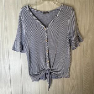 {gyft} Striped Blouse